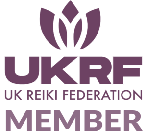 UKRF-logo-MEMBER-berry-300×276-1