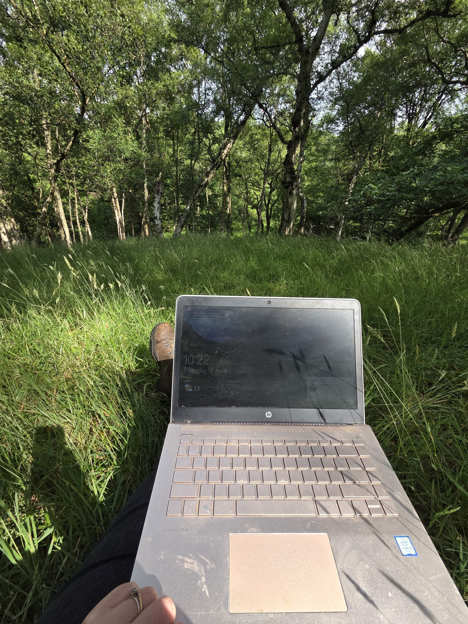 Outdoor-office-day-2